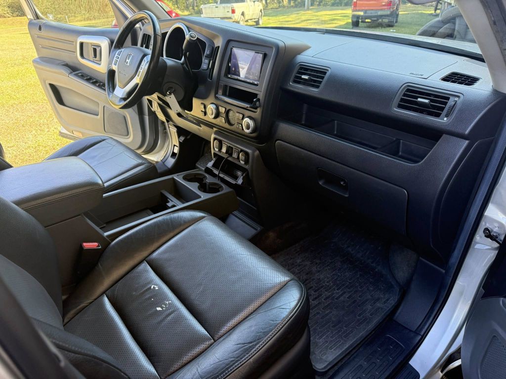 2006 Honda Ridgeline Image 18