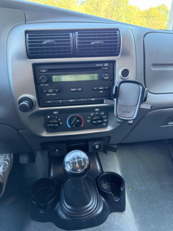 2011 Ford Ranger Image 21