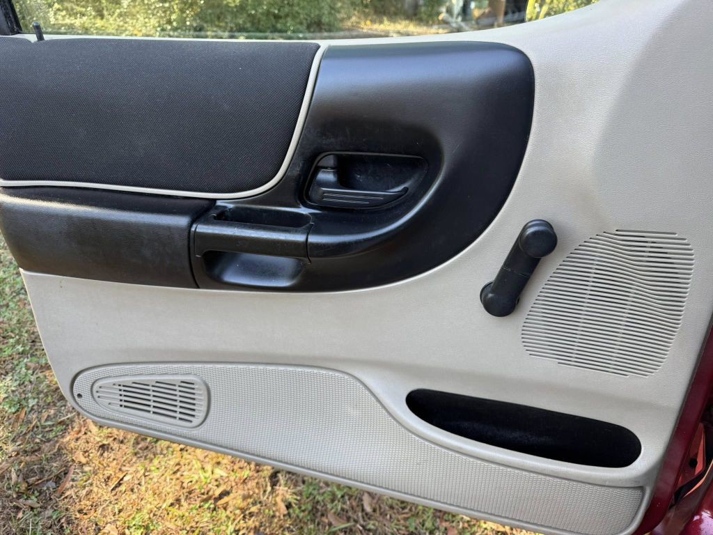 2005 Ford Ranger Image 19