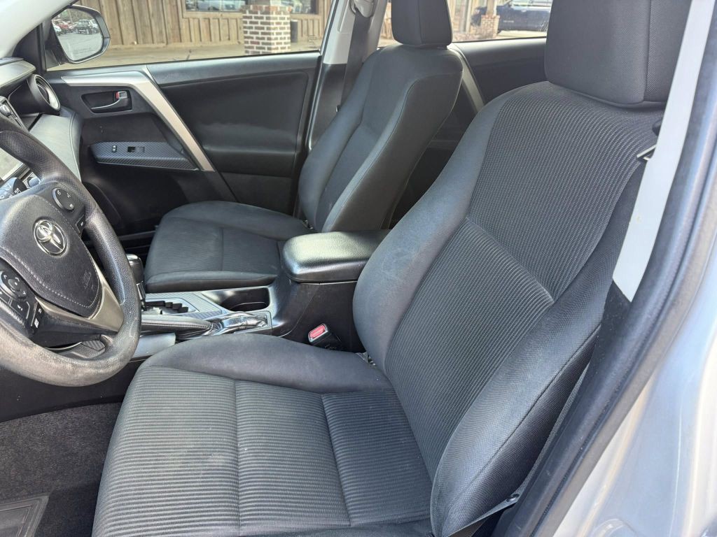 2015 Toyota Rav4 Image 20