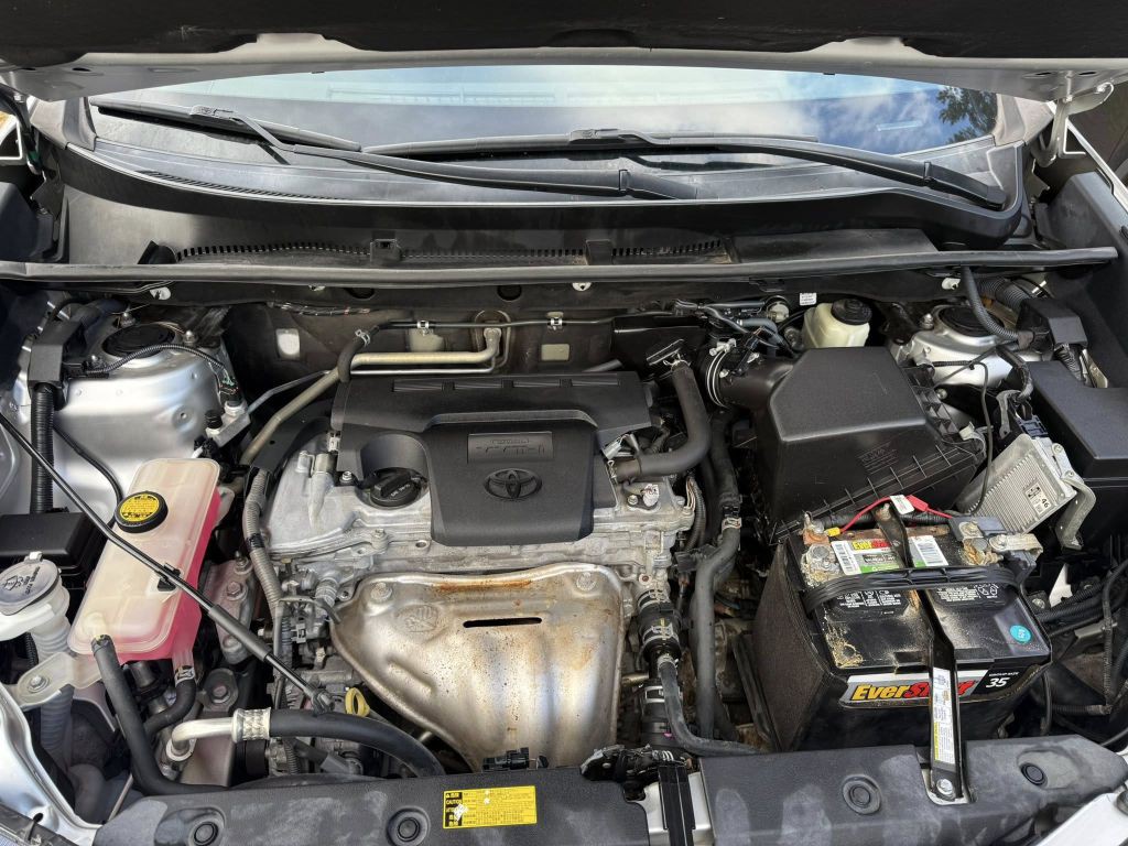 2015 Toyota Rav4 Image 31