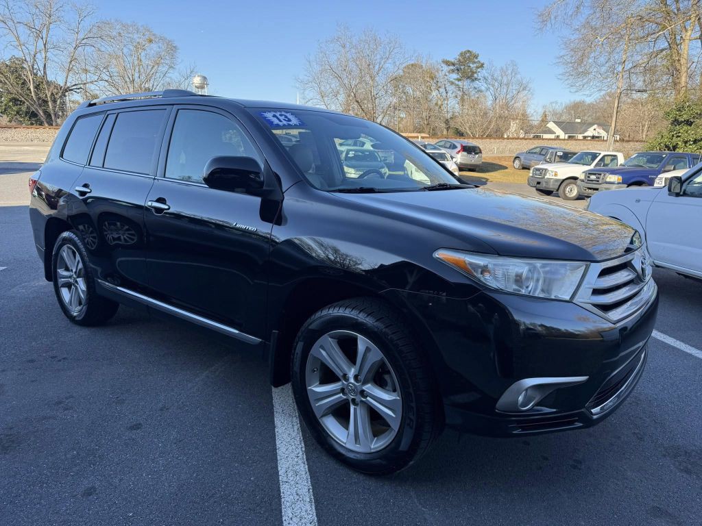 2013 Toyota Highlander Image 3