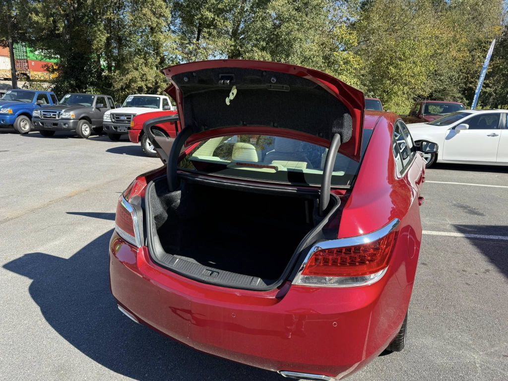 2013 Buick Lacrosse Image 9