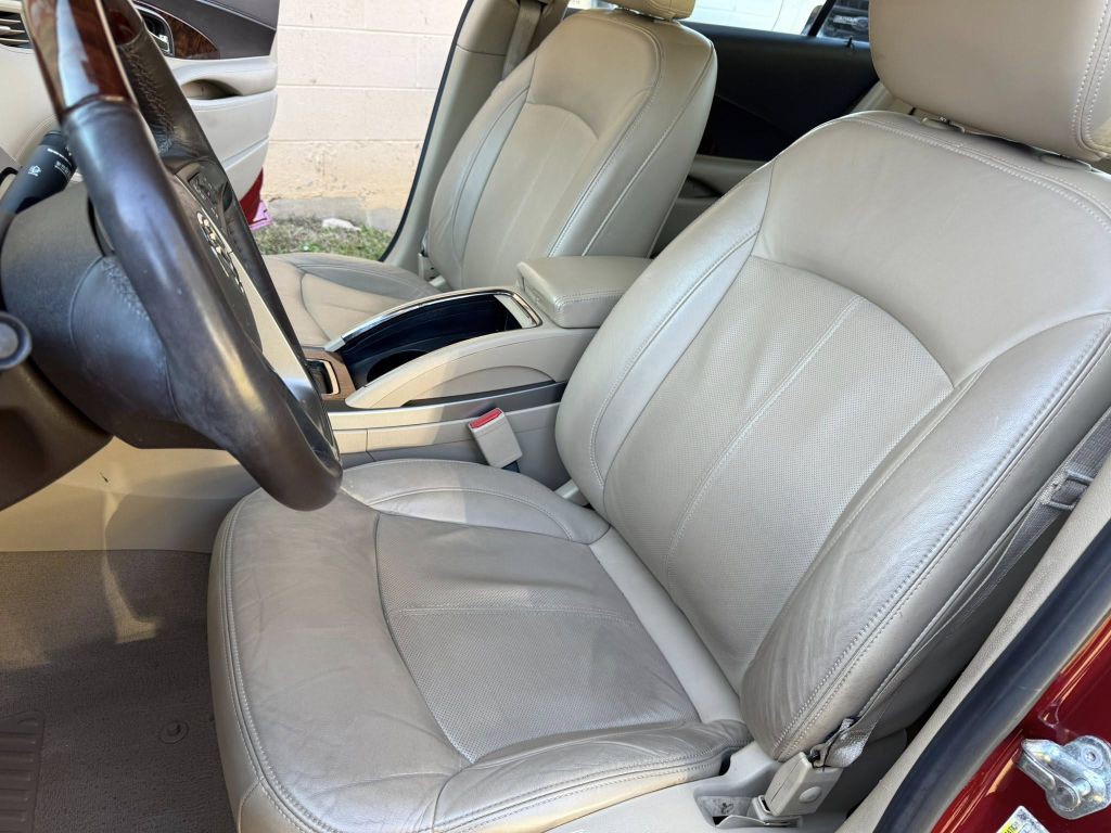 2013 Buick Lacrosse Image 11