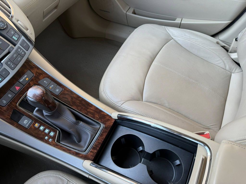 2013 Buick Lacrosse Image 12