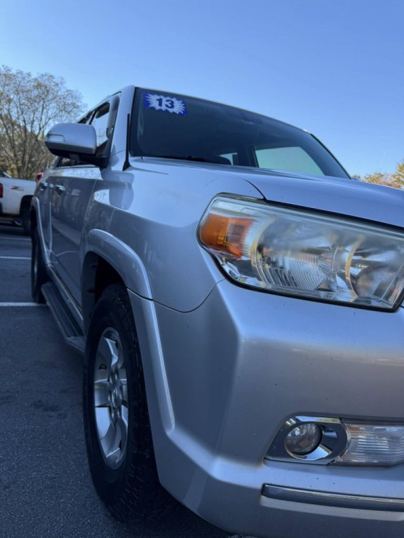 2013 Toyota 4Runner Image 12