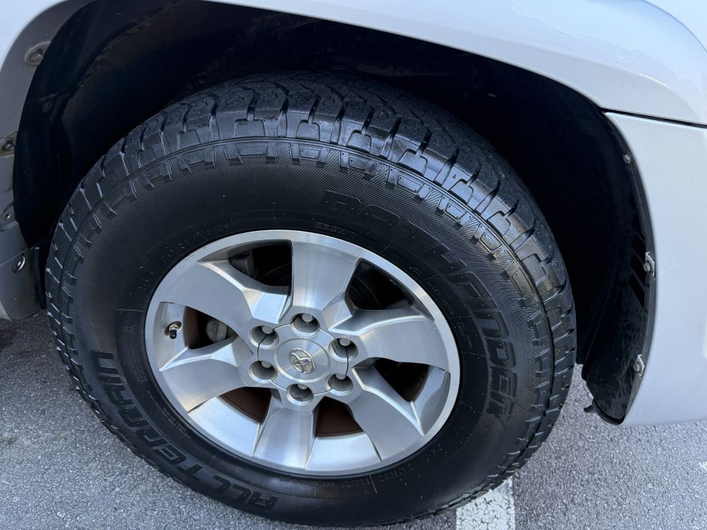 2013 Toyota 4Runner Image 45