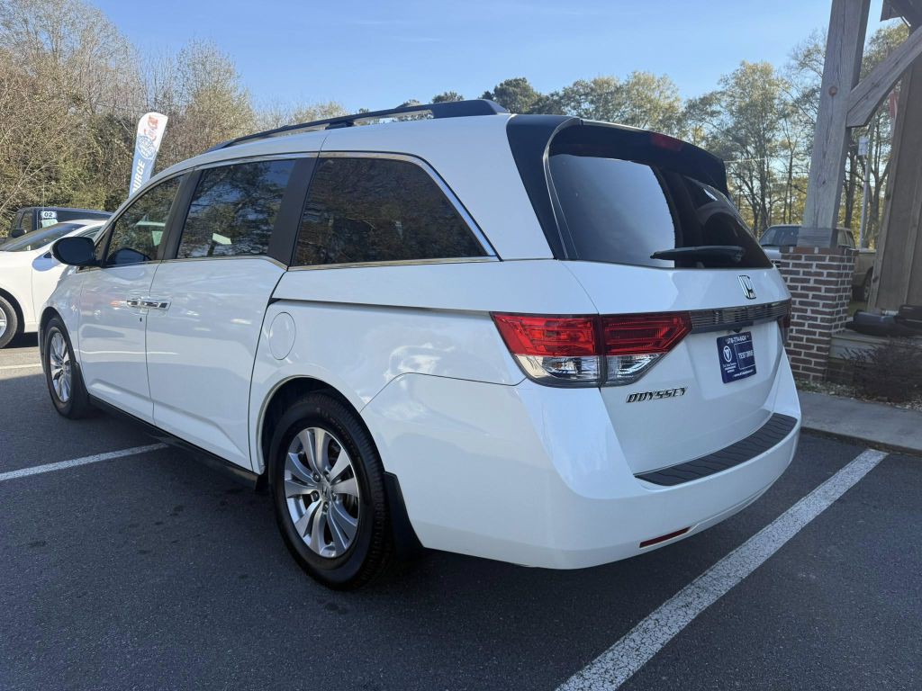 2015 Honda Odyssey Image 8