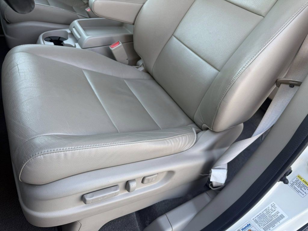2015 Honda Odyssey Image 14