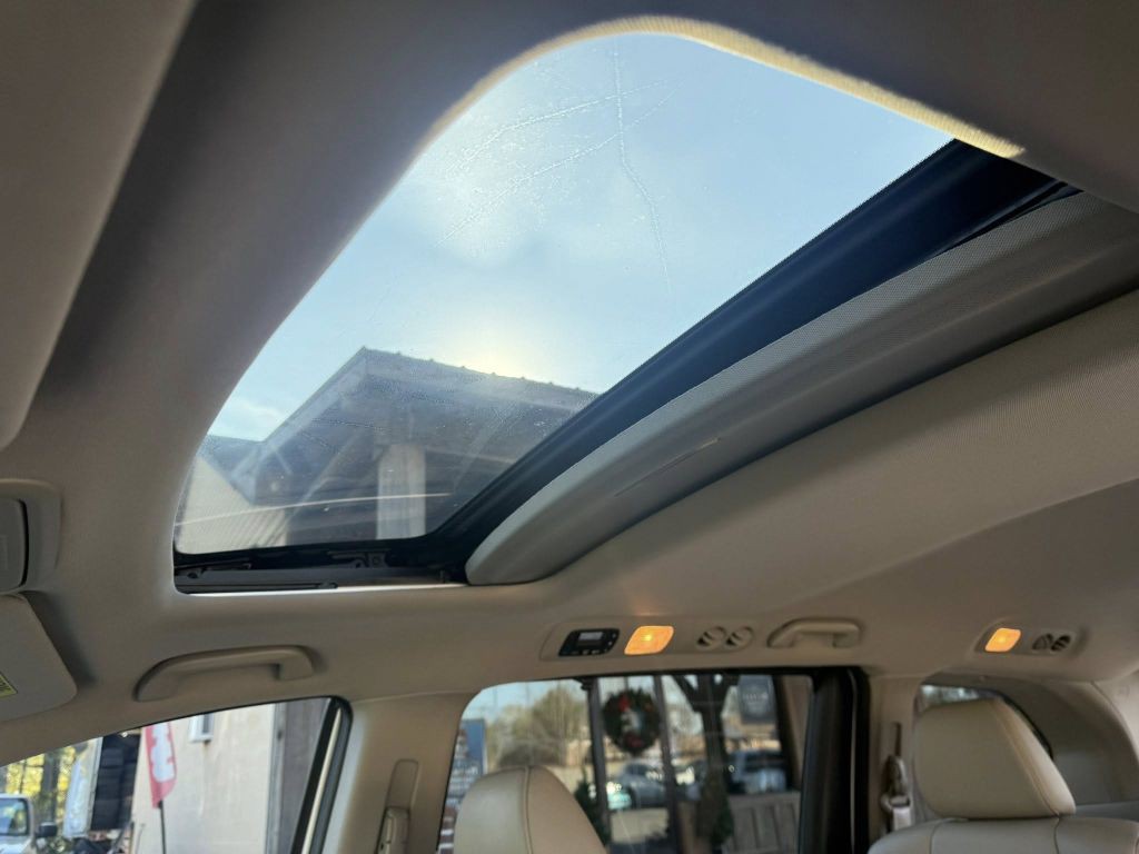 2015 Honda Odyssey Image 38