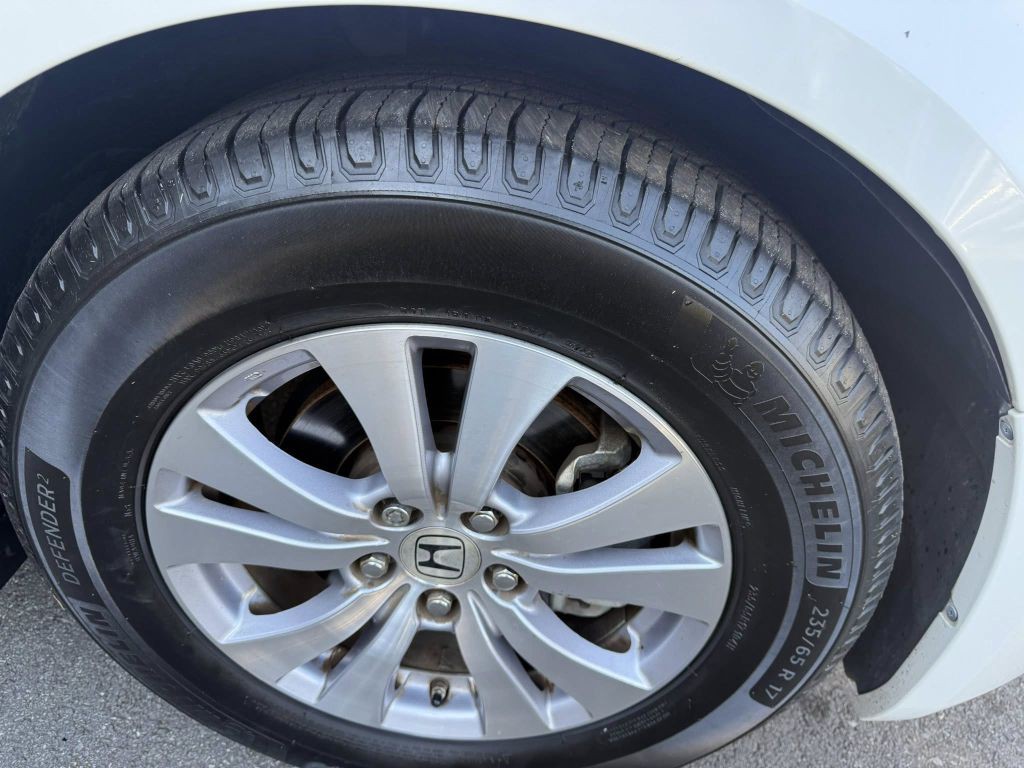 2015 Honda Odyssey Image 50