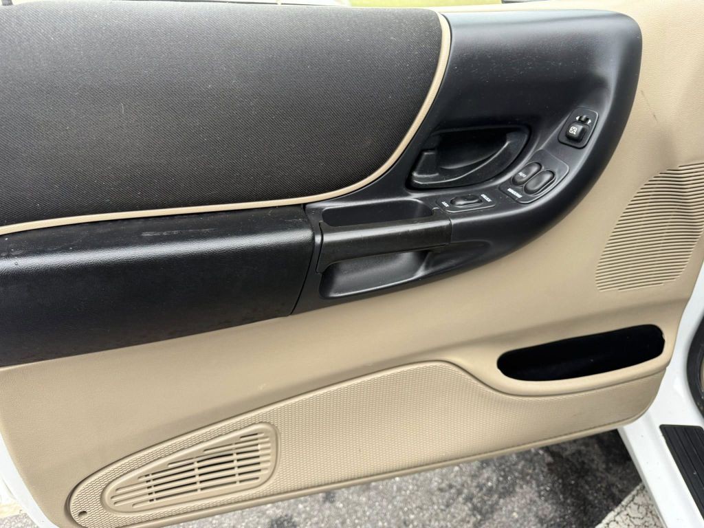 2003 Ford Ranger Image 17