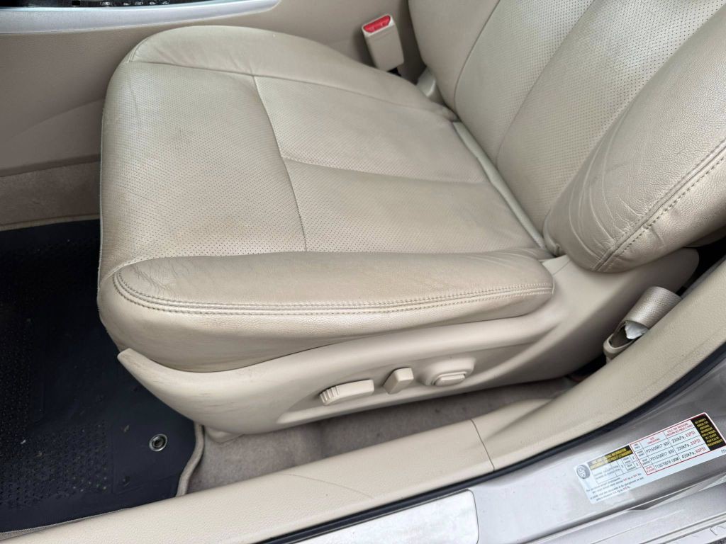 2013 Nissan Altima Image 13