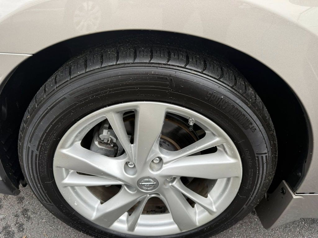 2013 Nissan Altima Image 32