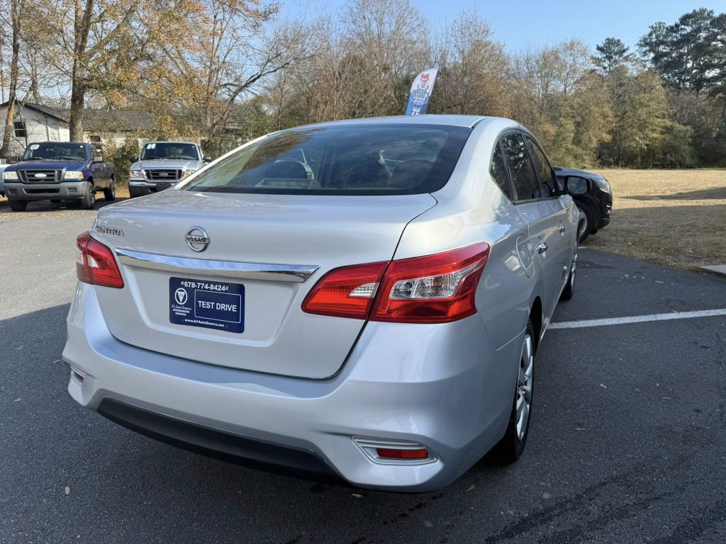 2016 Nissan Sentra Image 7