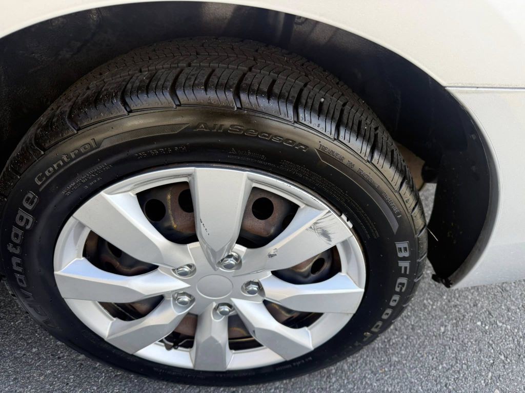 2016 Nissan Sentra Image 24