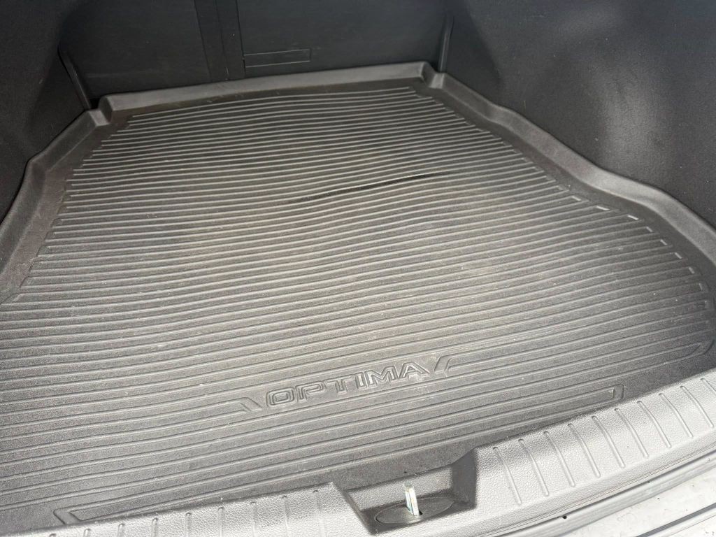 2015 Kia Optima Image 24