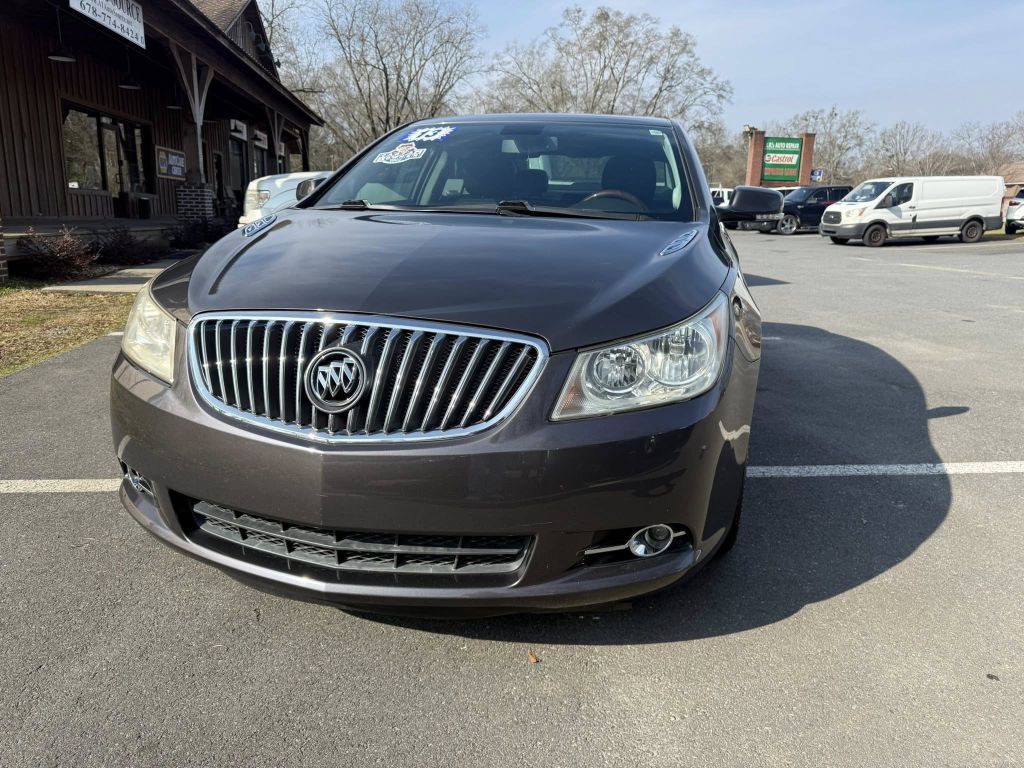 2013 Buick Lacrosse Image 2