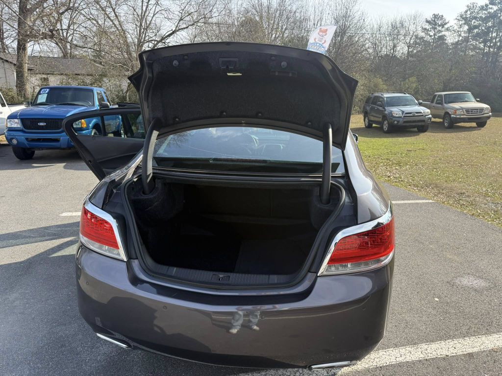 2013 Buick Lacrosse Image 9