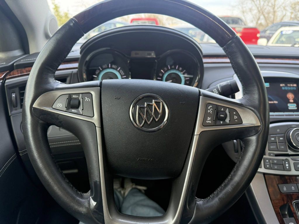 2013 Buick Lacrosse Image 17