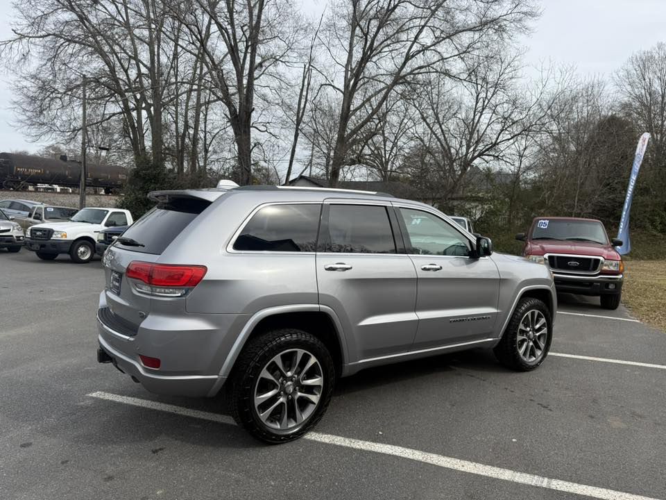 2018 Jeep Grand Cherokee Image 4