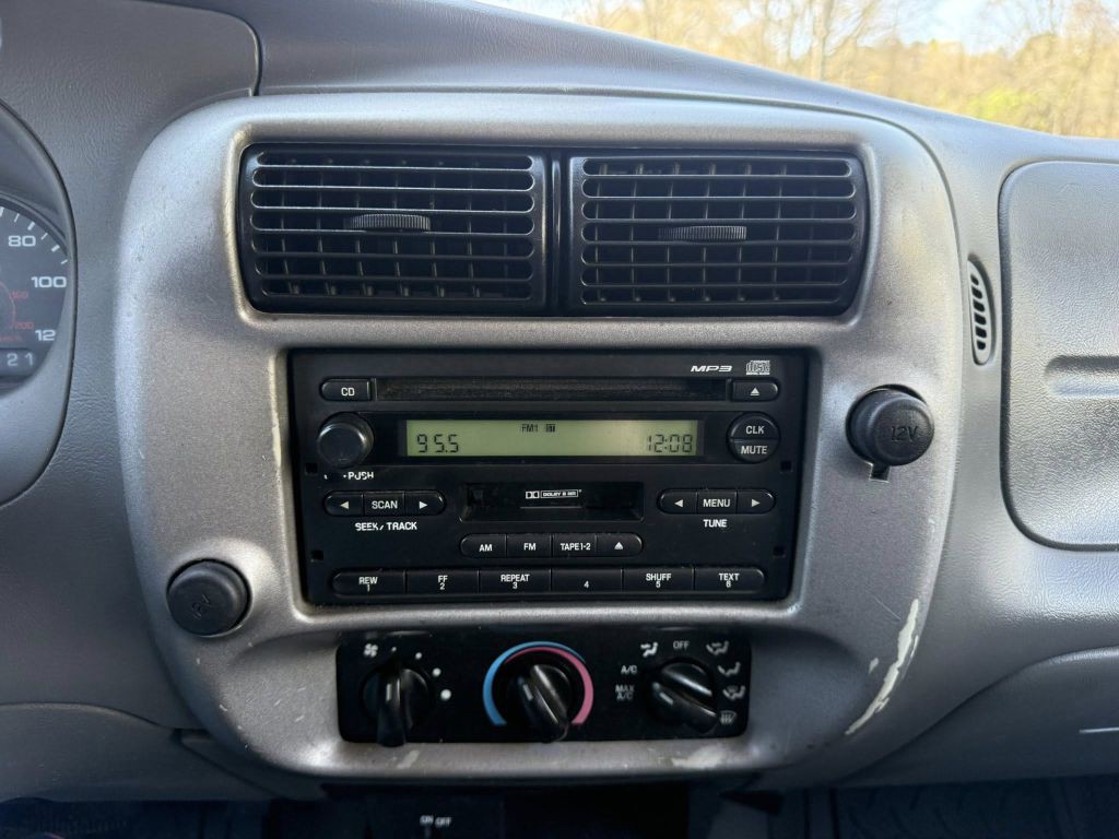 2004 Ford Ranger Image 13
