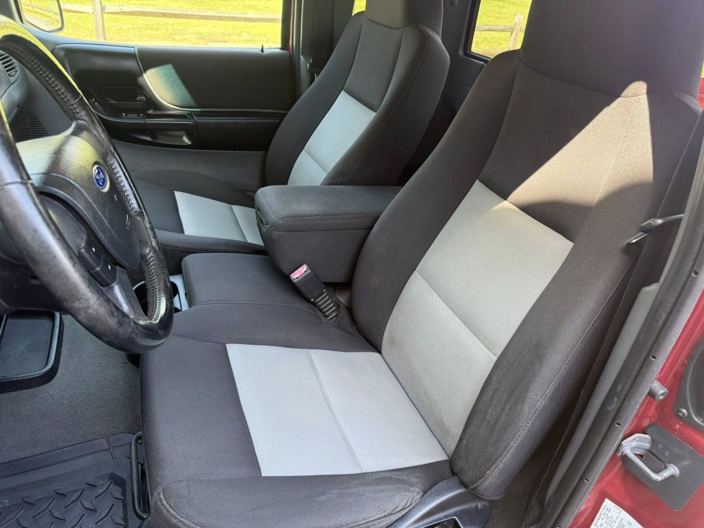 2004 Ford Ranger Image 20