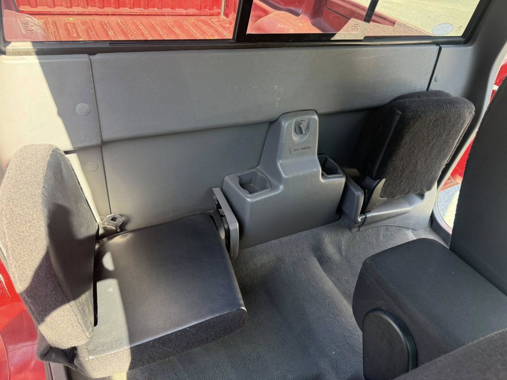 2004 Ford Ranger Image 23