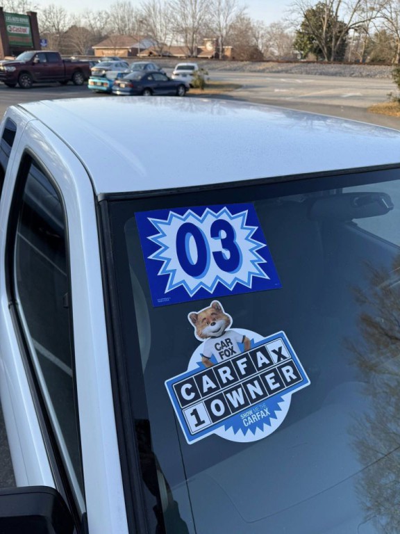 2003 Nissan Frontier Image 5