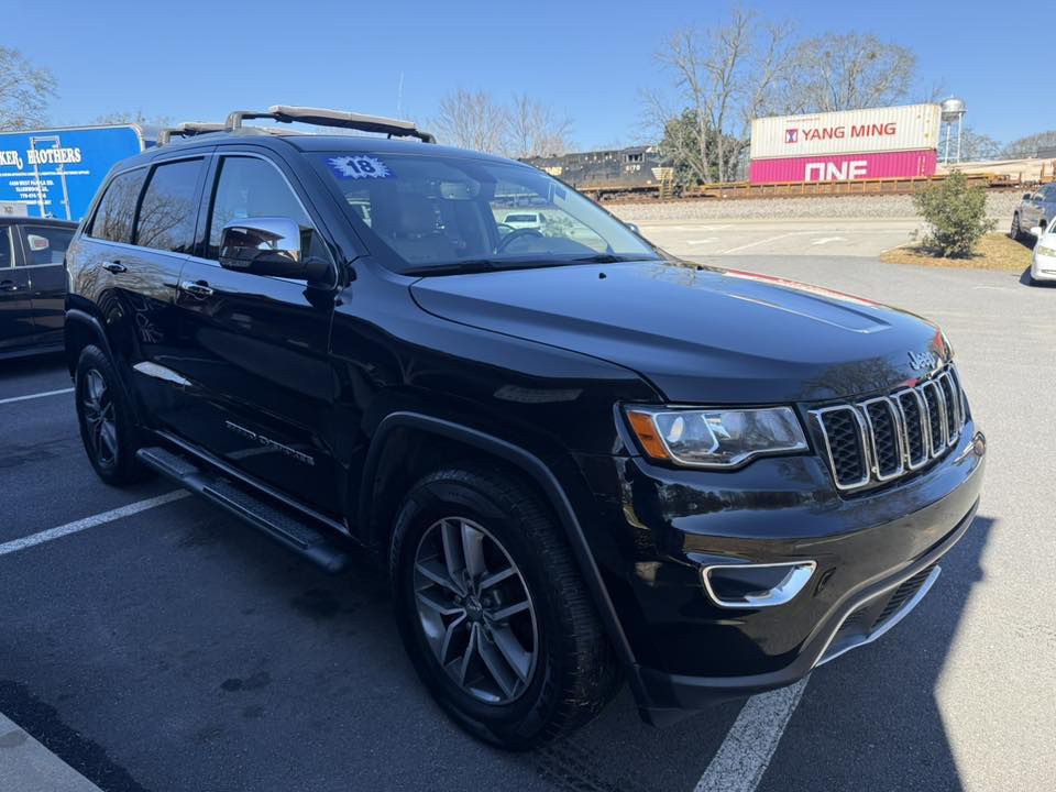 2018 Jeep Grand Cherokee Image 3