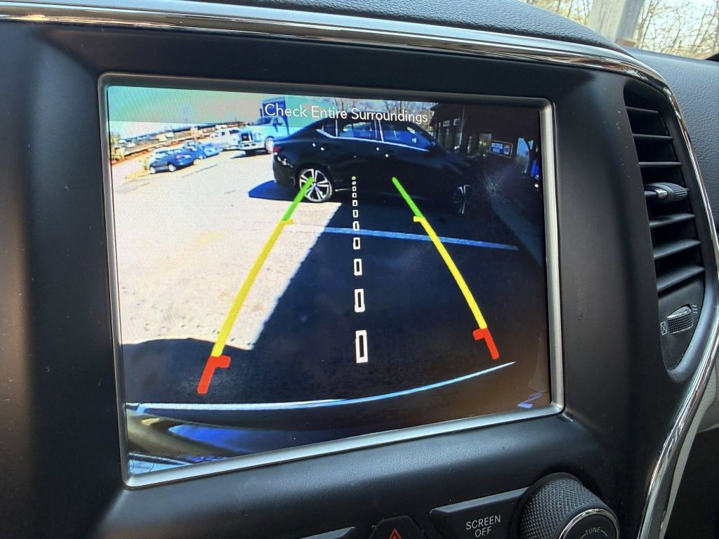 2018 Jeep Grand Cherokee Image 33