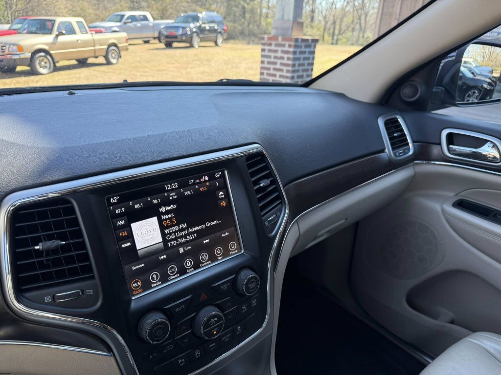 2018 Jeep Grand Cherokee Image 34