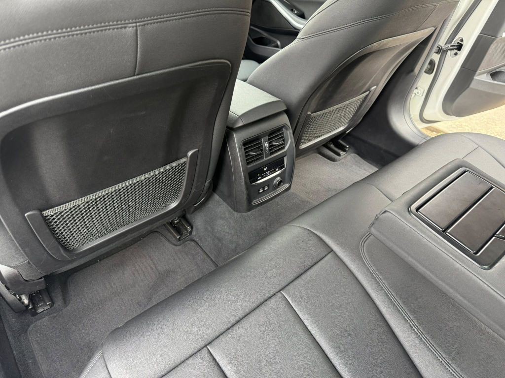 2020 BMW 3 Series Image 20