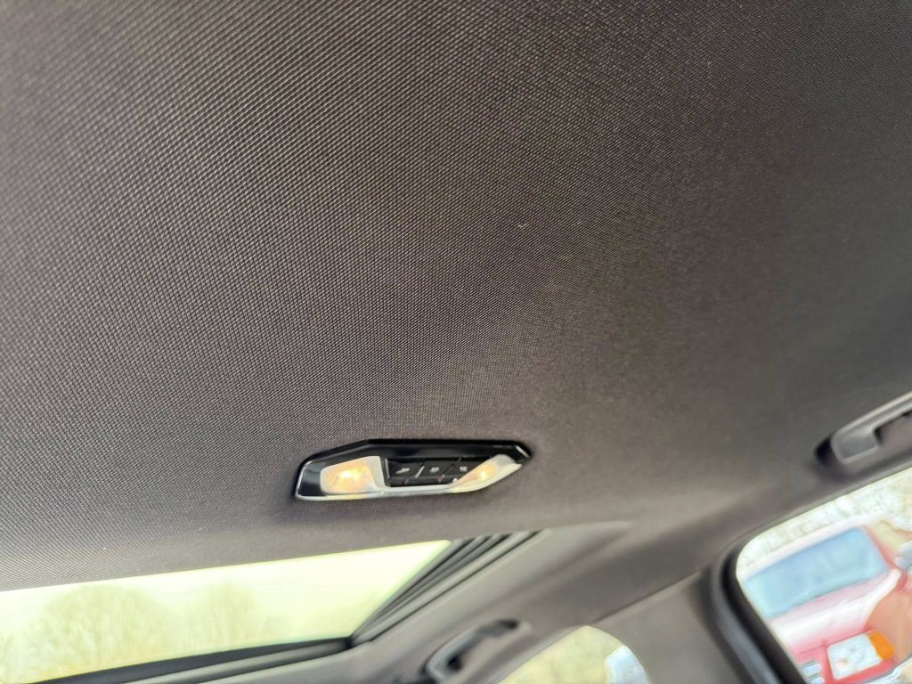 2020 BMW 3 Series Image 35