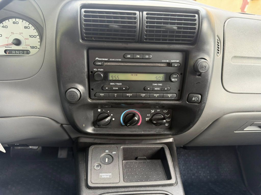 2004 Ford Ranger Image 13