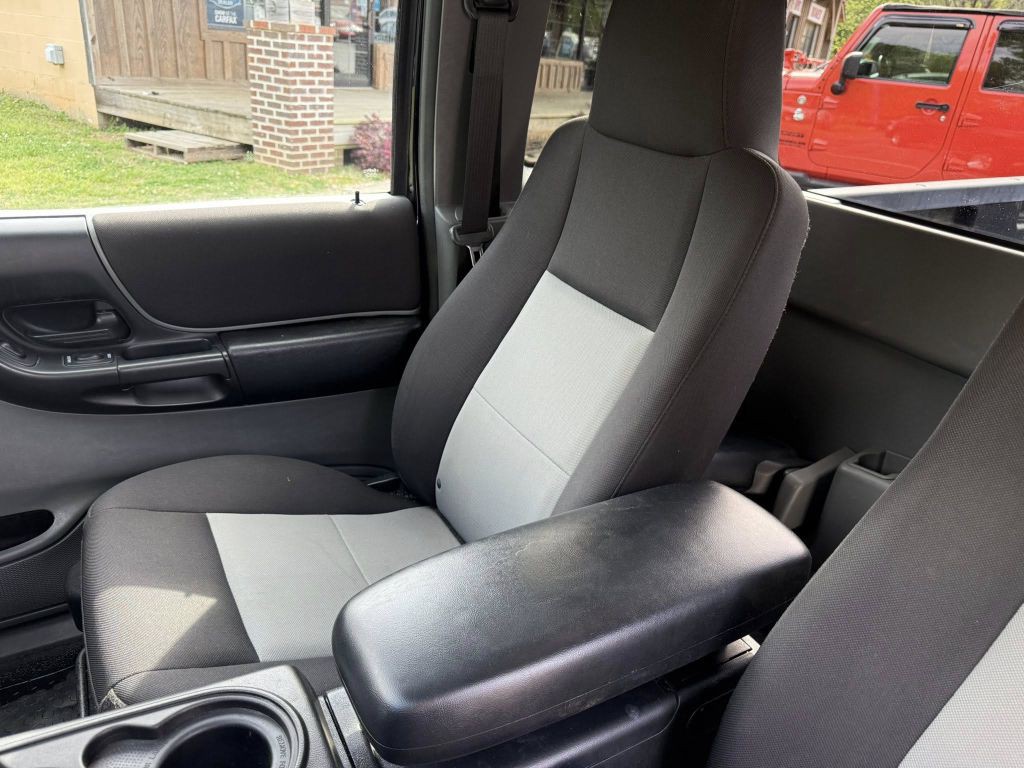 2004 Ford Ranger Image 20