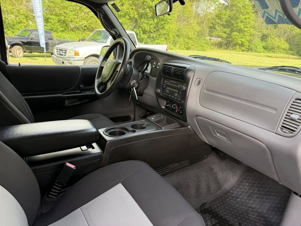 2004 Ford Ranger Image 23