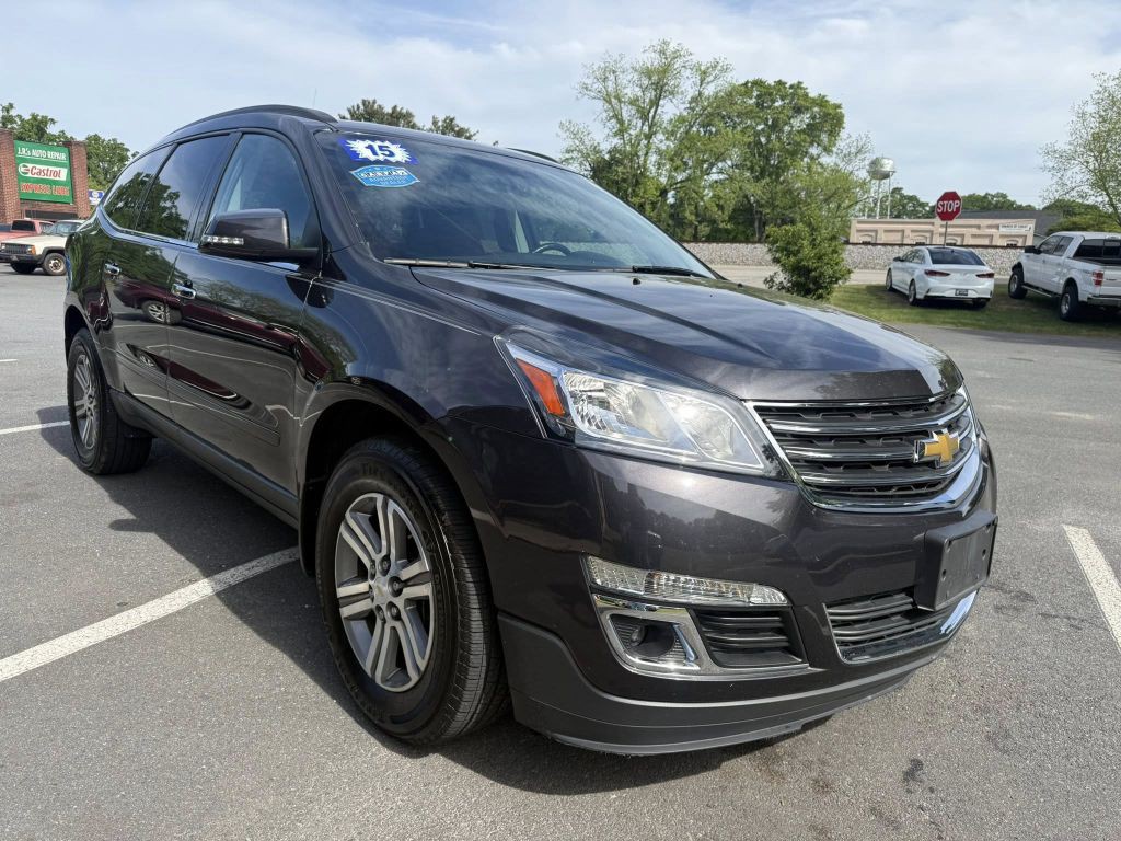 2015 Chevrolet Traverse Image 3