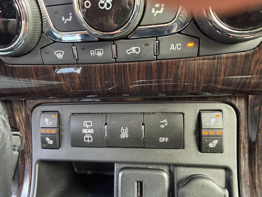 2015 Chevrolet Traverse Image 23