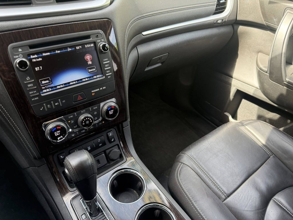 2015 Chevrolet Traverse Image 24