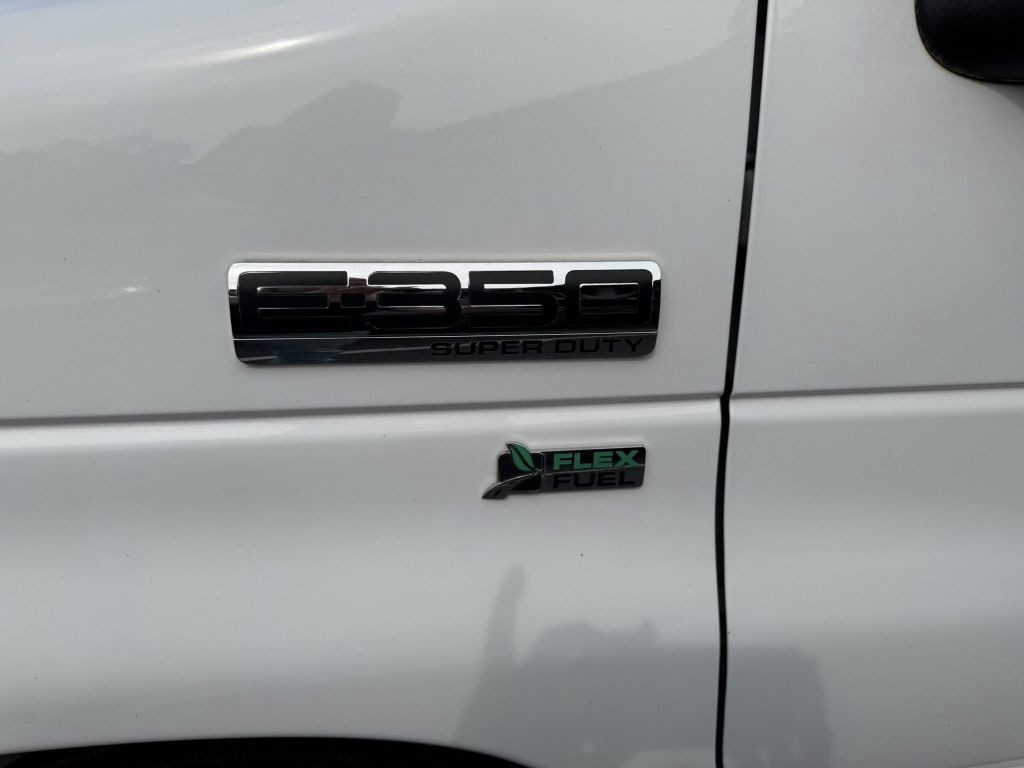 2014 Ford Econoline Image 8