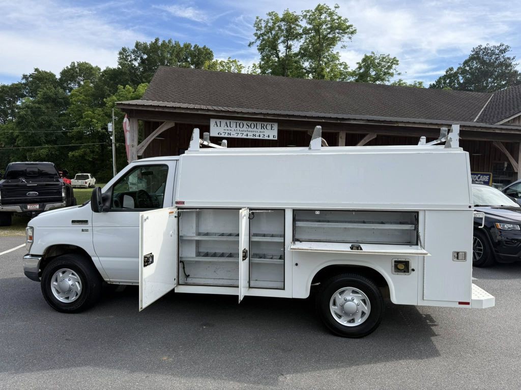 2014 Ford Econoline Image 10
