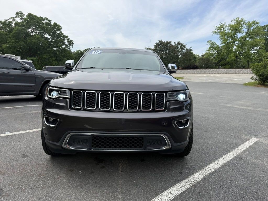 2017 Jeep Grand Cherokee Image 2