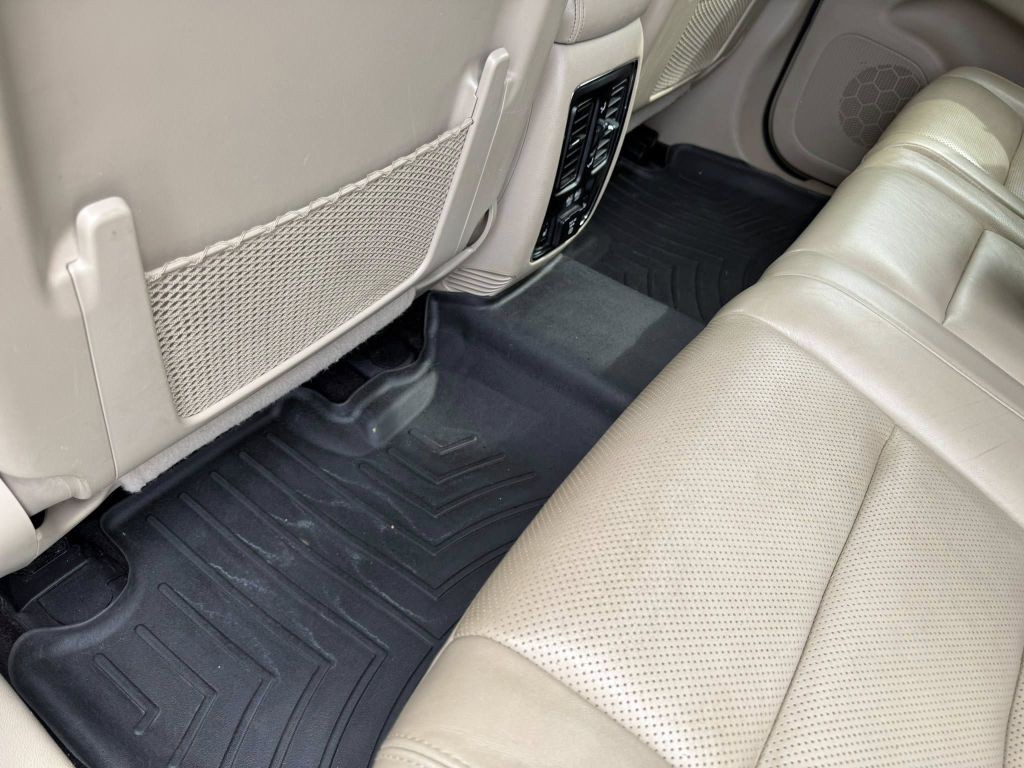 2017 Jeep Grand Cherokee Image 21