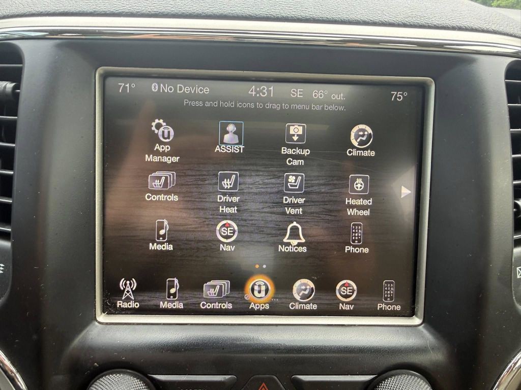 2017 Jeep Grand Cherokee Image 31