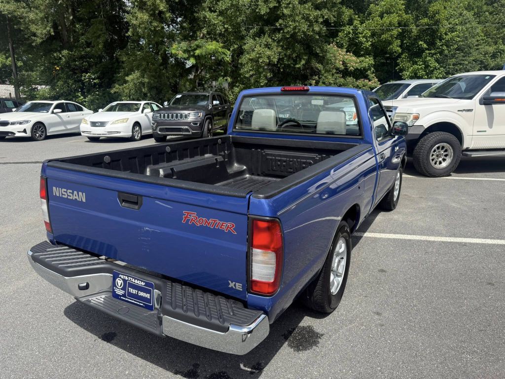 1998 Nissan Frontier Image 9