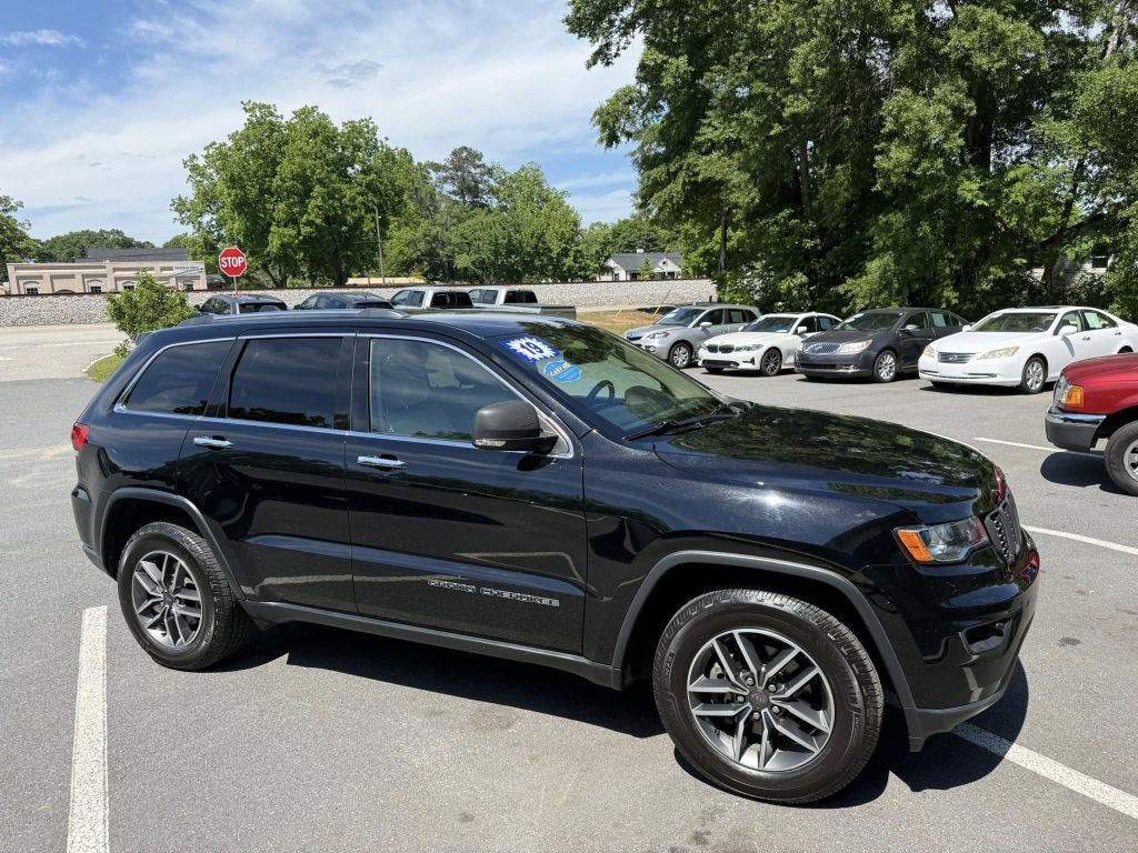 2019 Jeep Grand Cherokee Image 2