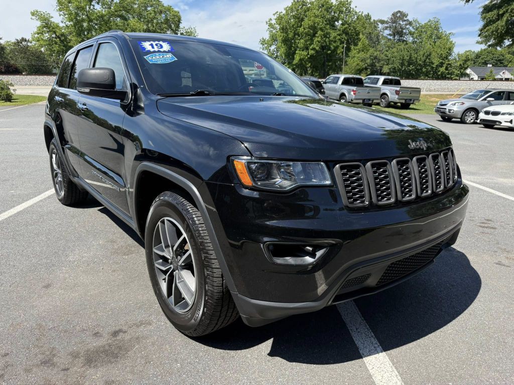 2019 Jeep Grand Cherokee Image 3