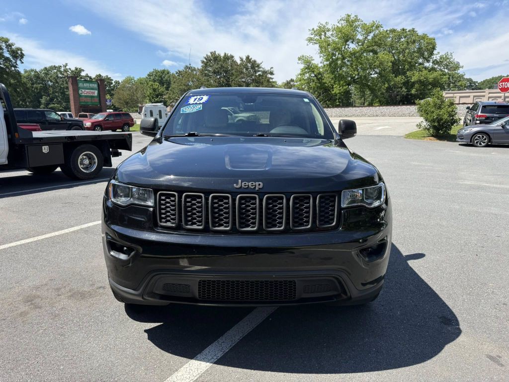 2019 Jeep Grand Cherokee Image 4