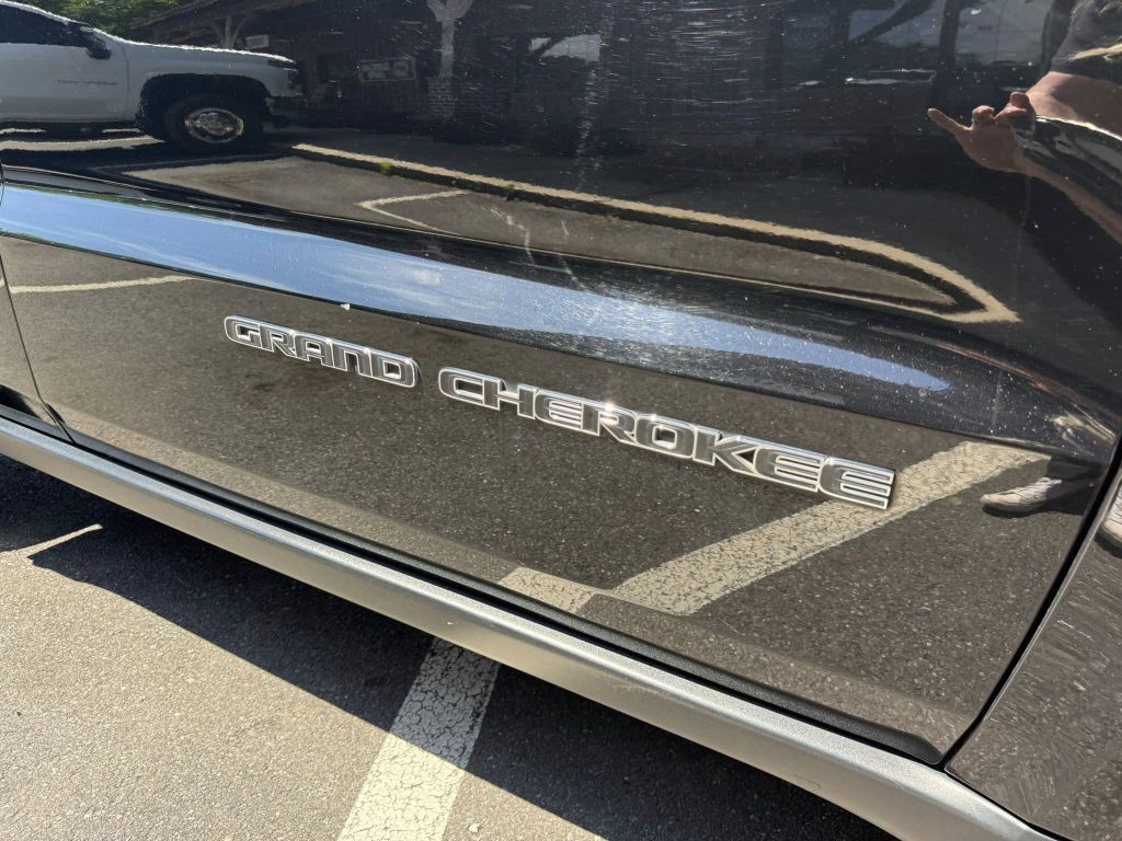 2019 Jeep Grand Cherokee Image 12